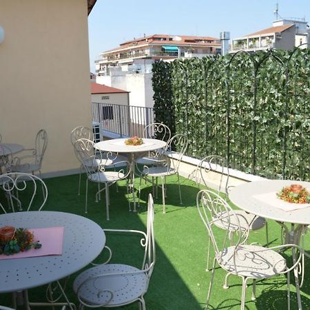 B&B Jolie Center Pescara Exterior foto